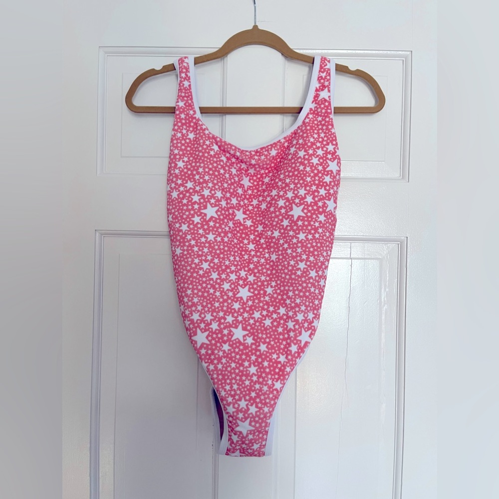 LAINSNOW Coral Star Print X Tiare Hawaii One Piece! Size Medium with OG Straps